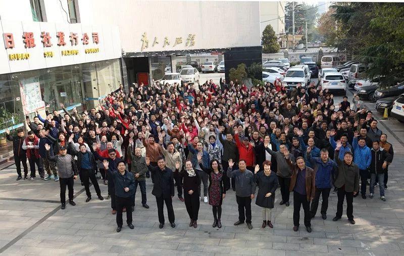 恋爱中男生会因为压力大而放弃一段感情吗？游戏画面